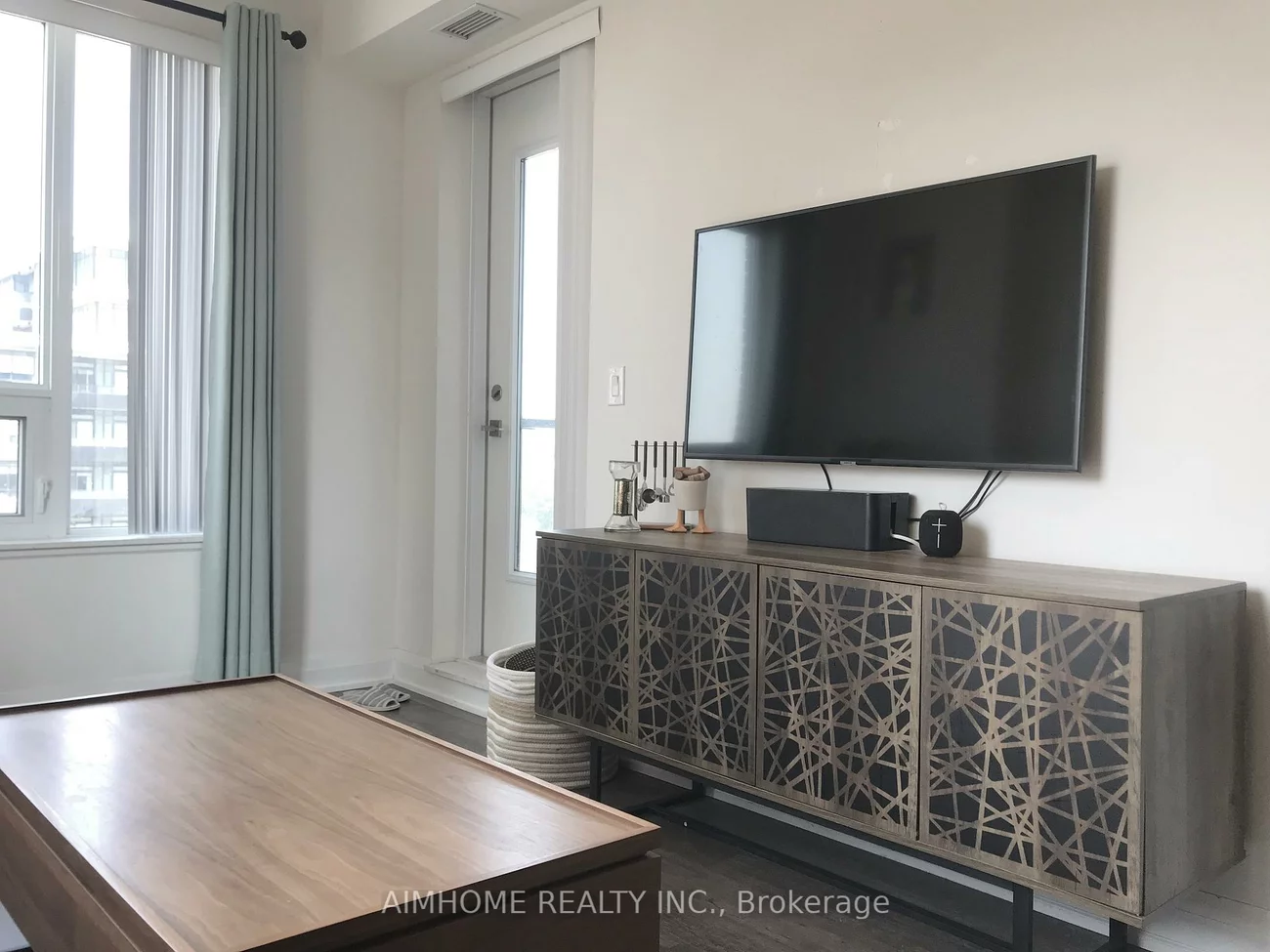 28, Uptown, Unionville, Markham