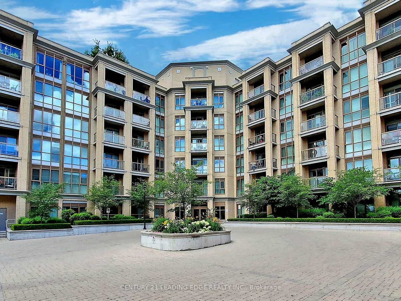 68, Main, Old Markham Village, Markham
