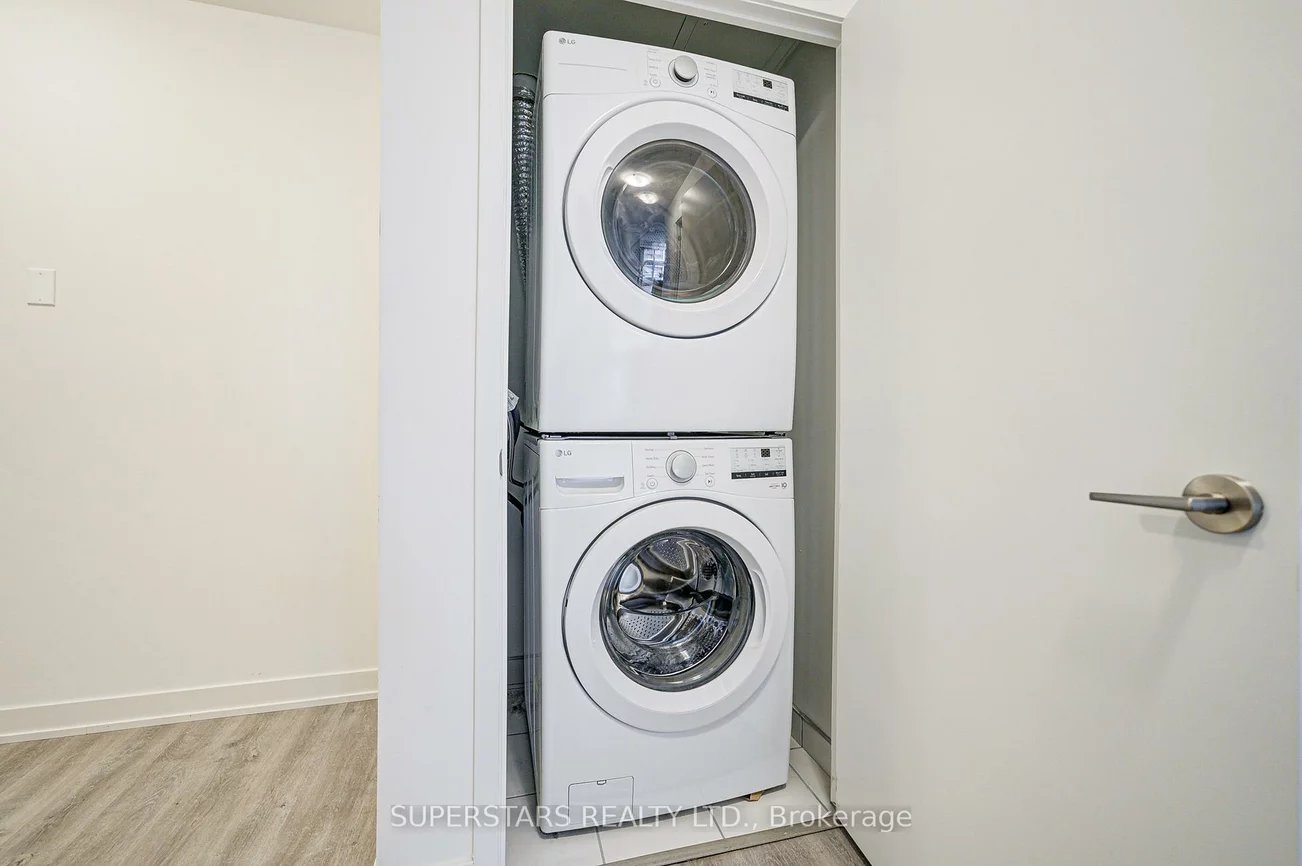 292, Verdale Crossing, Unionville, Markham