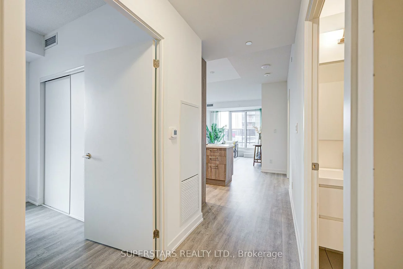 292, Verdale Crossing, Unionville, Markham