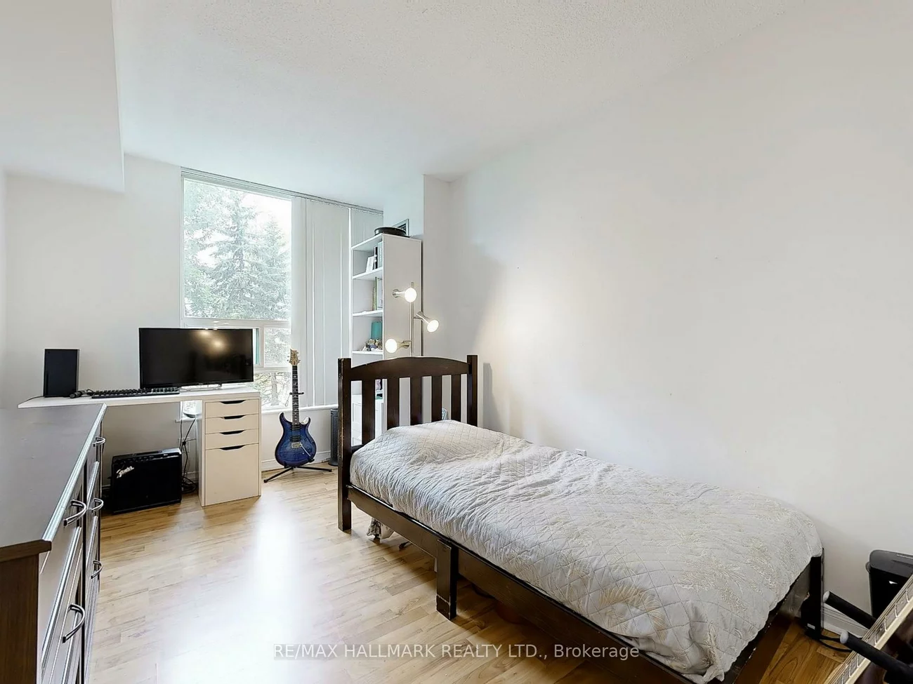 7805, Bayview, Aileen-Willowbrook, Markham