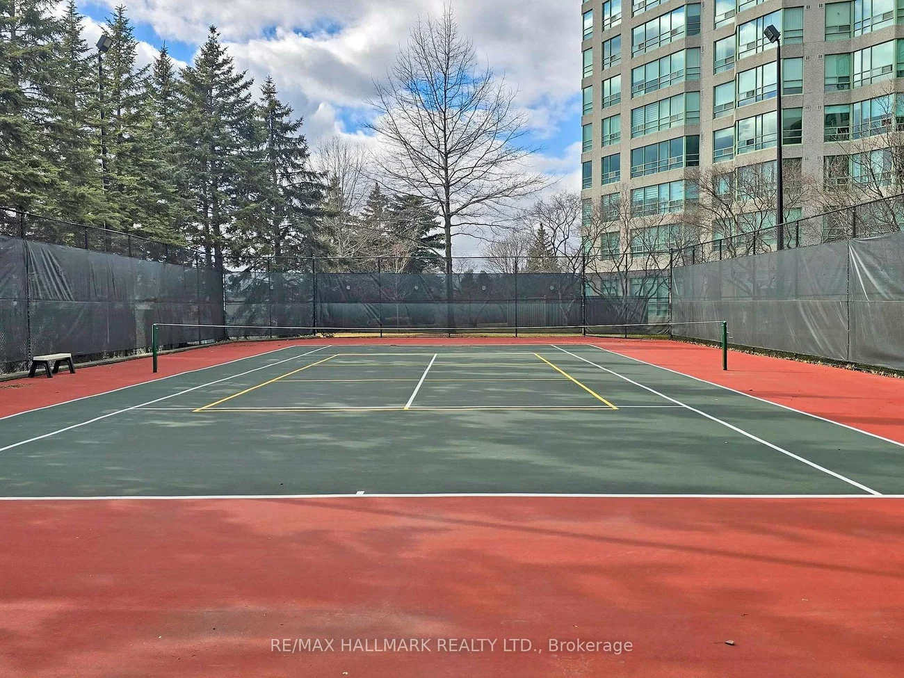 7805, Bayview, Aileen-Willowbrook, Markham