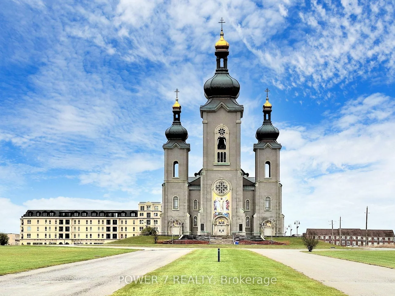 101, Cathedral High, Cathedraltown, Markham