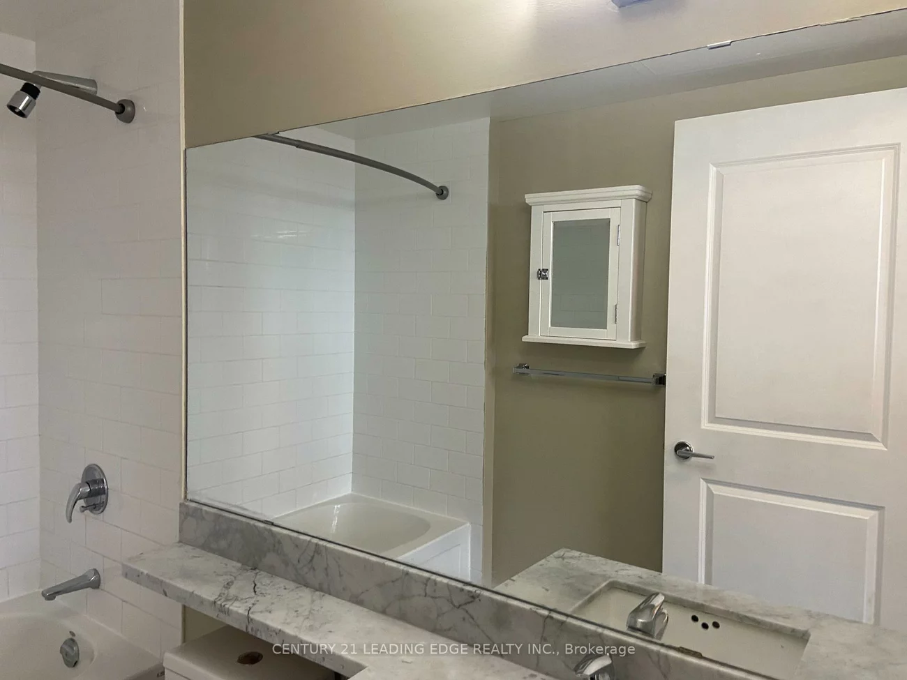 21, UPPER DUKE, Unionville, Markham