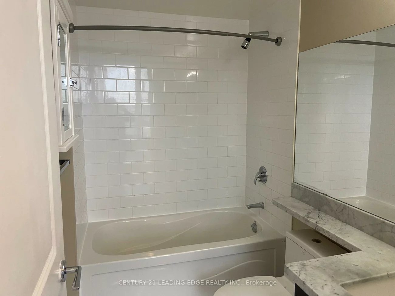 21, UPPER DUKE, Unionville, Markham