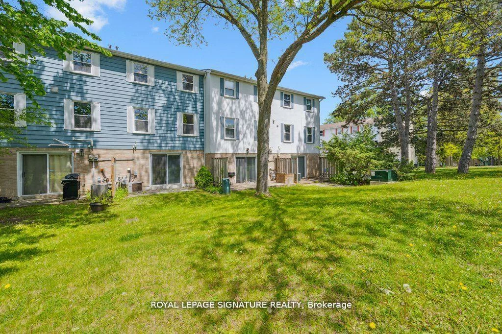 1856, John, Bayview Fairway-Bayview Country Club Estates, Markham