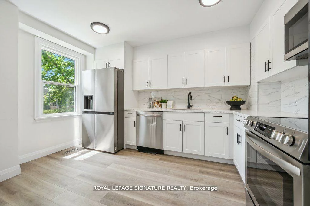 1856, John, Bayview Fairway-Bayview Country Club Estates, Markham