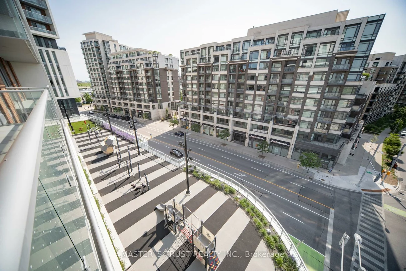 292, Verdale Crossing, Unionville, Markham