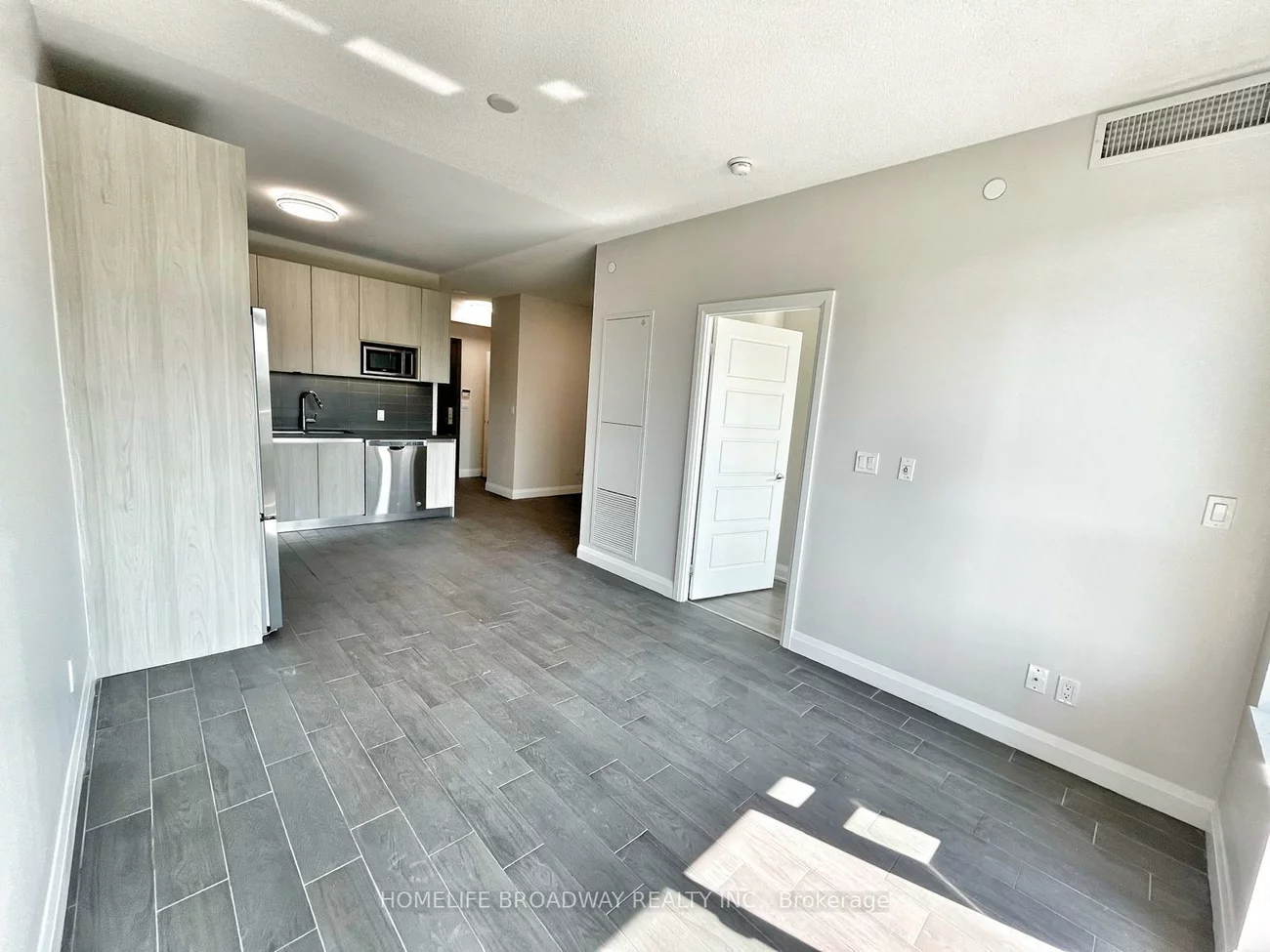 15, Water Walk, Unionville, Markham