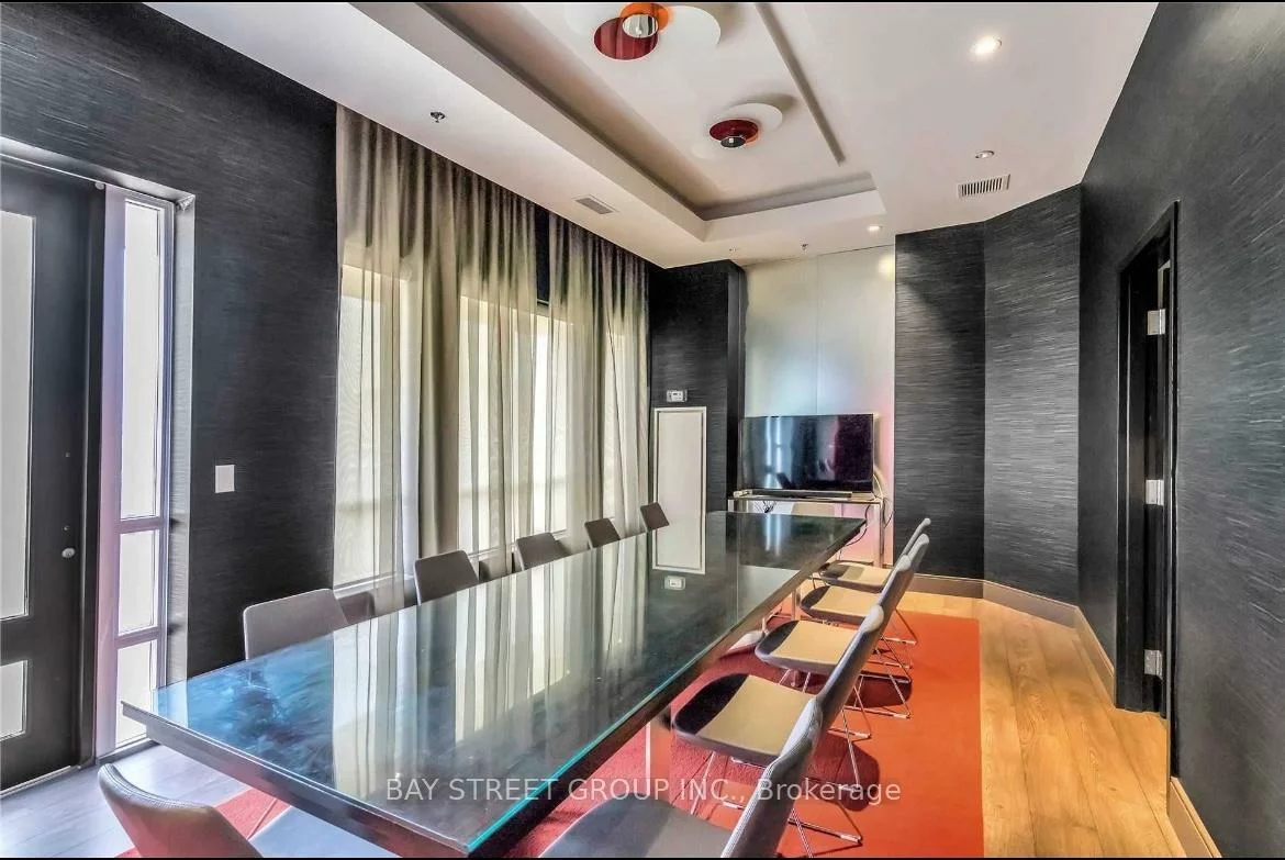 540, Bur Oak, Berczy, Markham