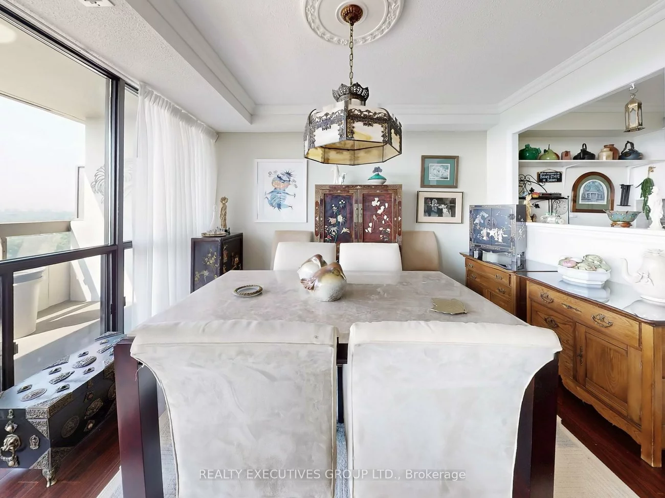 8111, Yonge, Royal Orchard, Markham