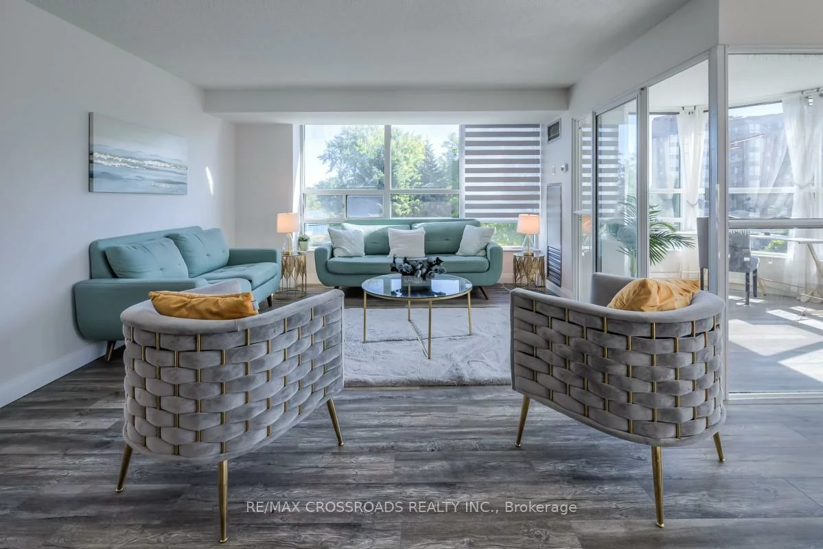 7825, Bayview, Aileen-Willowbrook, Markham