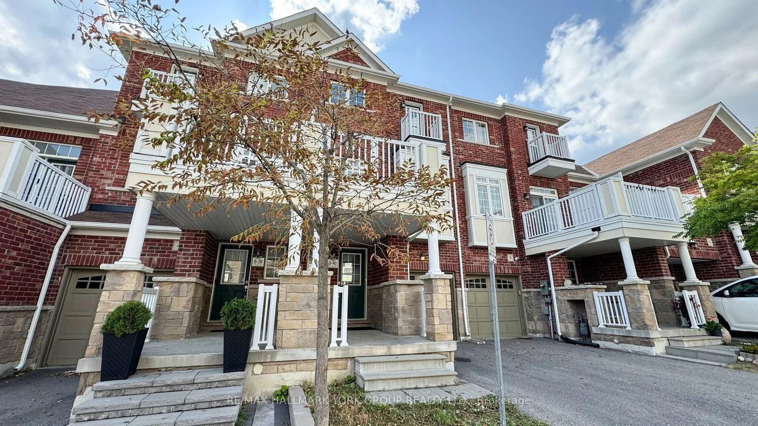 6, Roy Grove, Greensborough, Markham