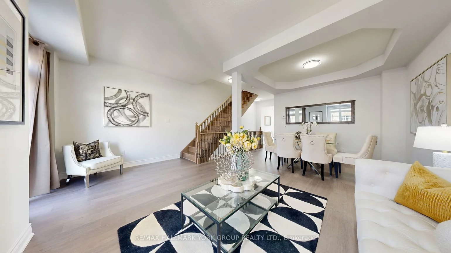 6, Roy Grove, Greensborough, Markham