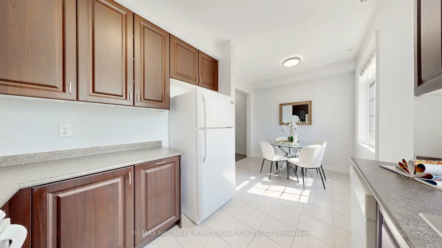 6, Roy Grove, Greensborough, Markham