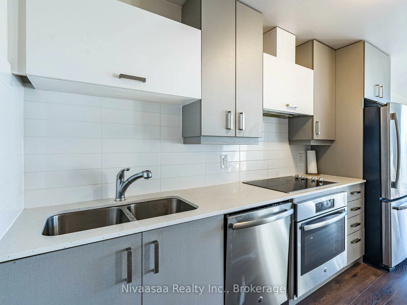 18, Uptown, Unionville, Markham