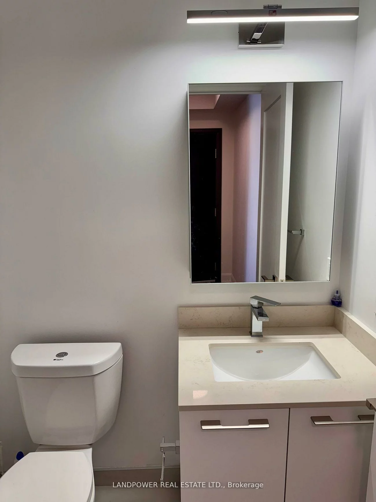 38, Water Walk, Unionville, Markham