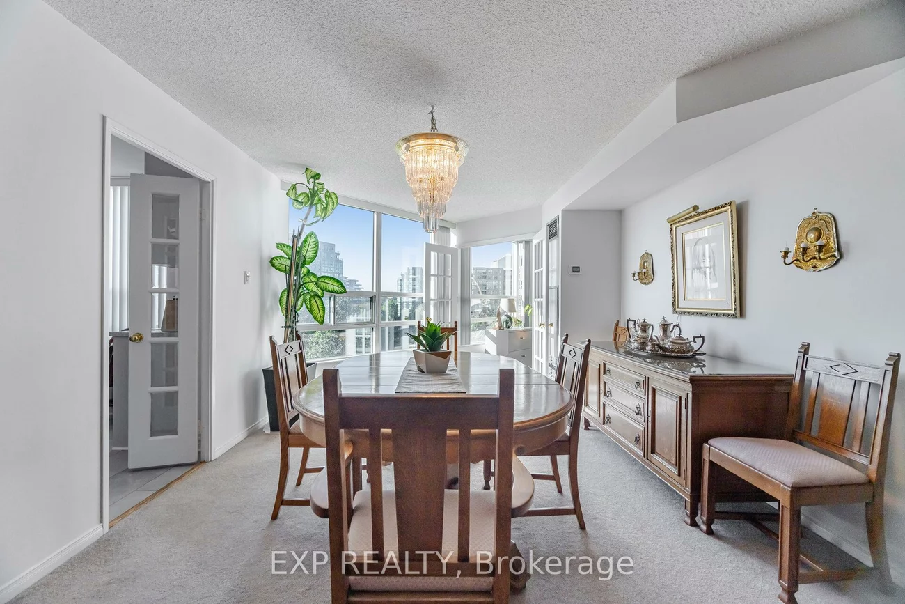7825, Bayview, Aileen-Willowbrook, Markham