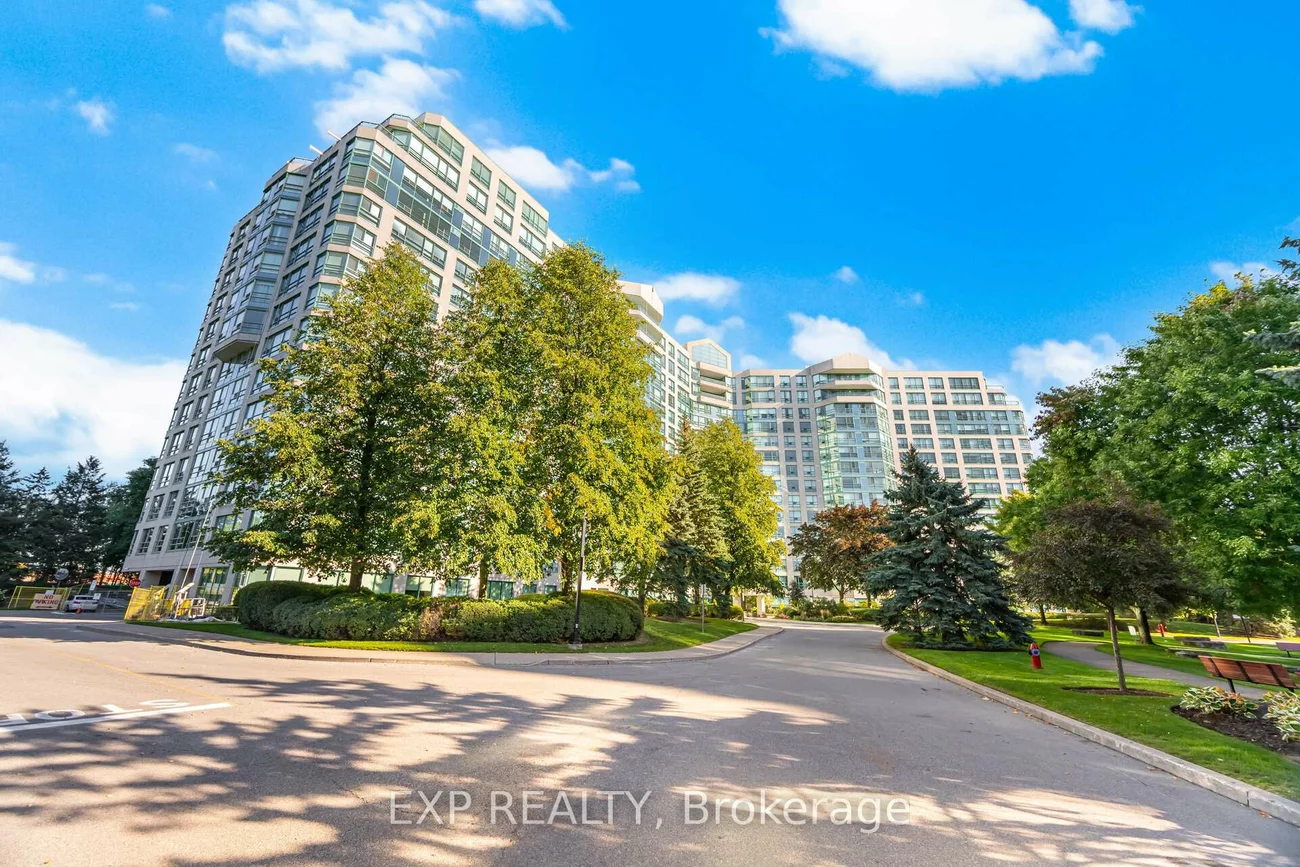 7825, Bayview, Aileen-Willowbrook, Markham