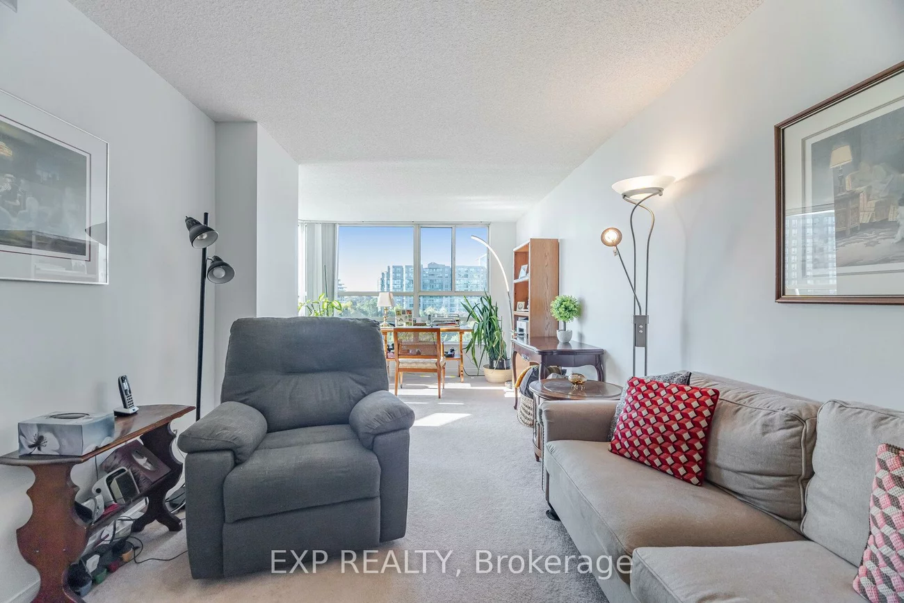 7825, Bayview, Aileen-Willowbrook, Markham