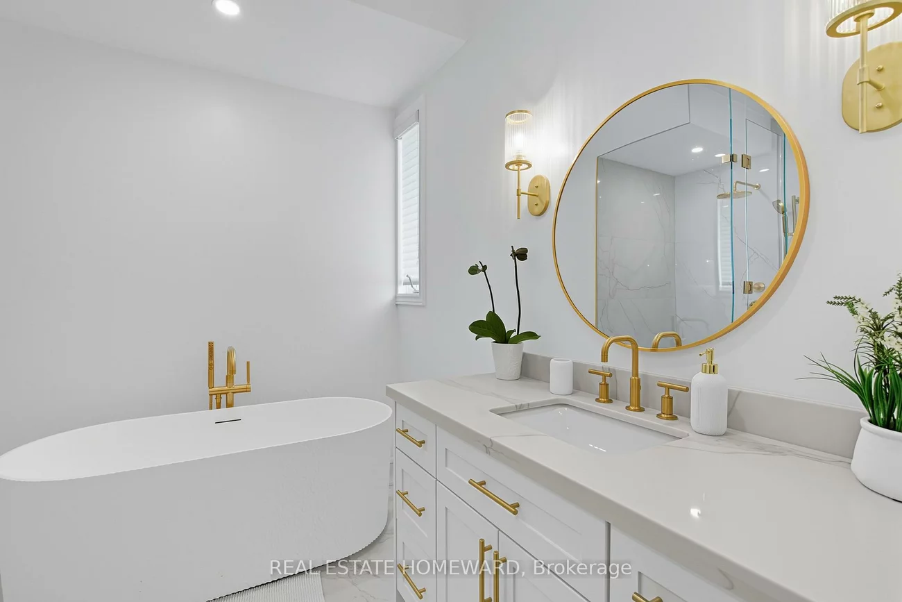 11, Loon Harbour, Greensborough, Markham