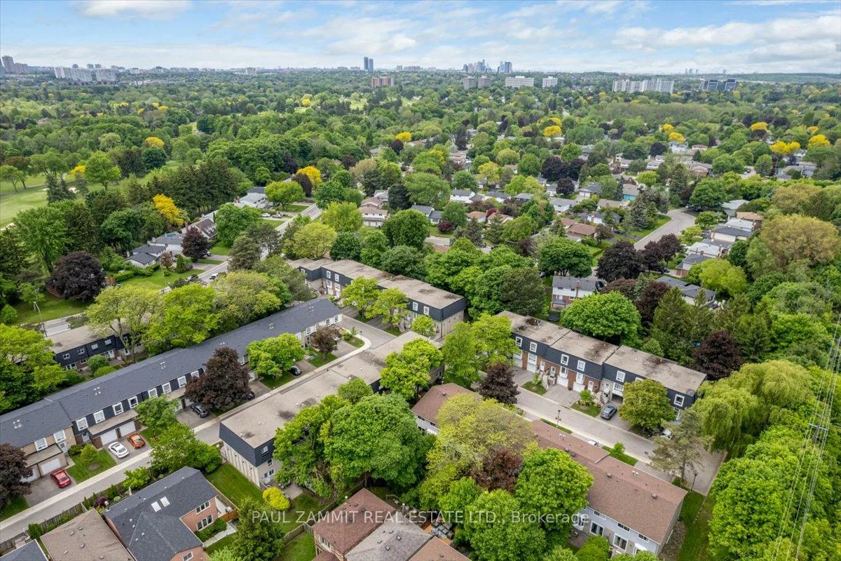 220, Royal Orchard, Royal Orchard, Markham