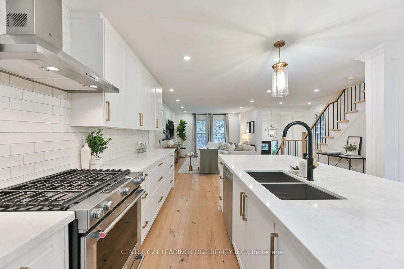 2, Bramble, Markham Village, Markham