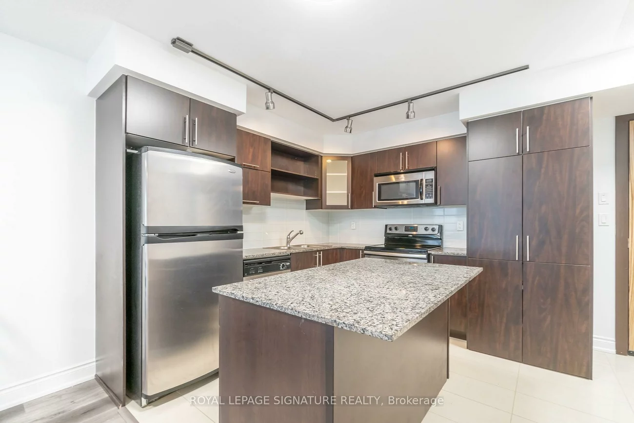 60, South Town Centre, Unionville, Markham