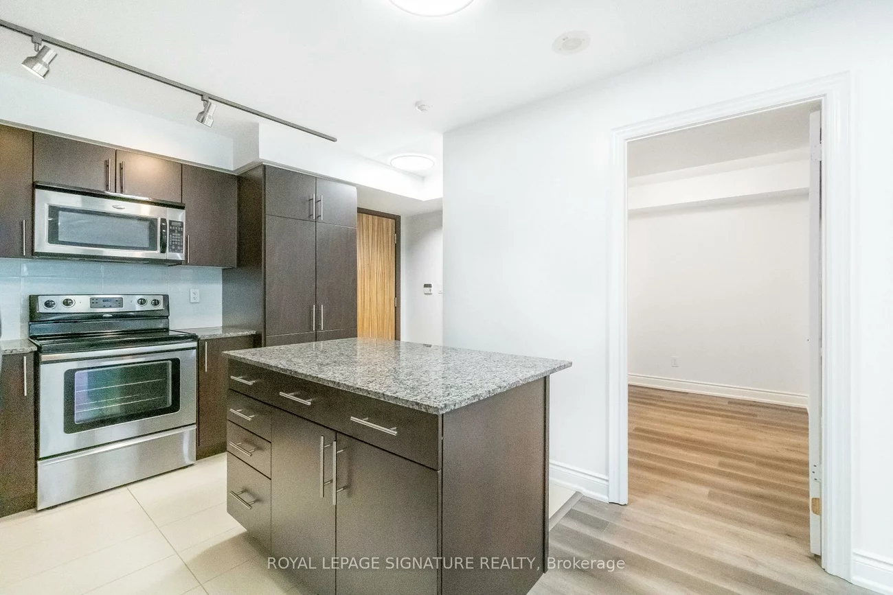 60, South Town Centre, Unionville, Markham