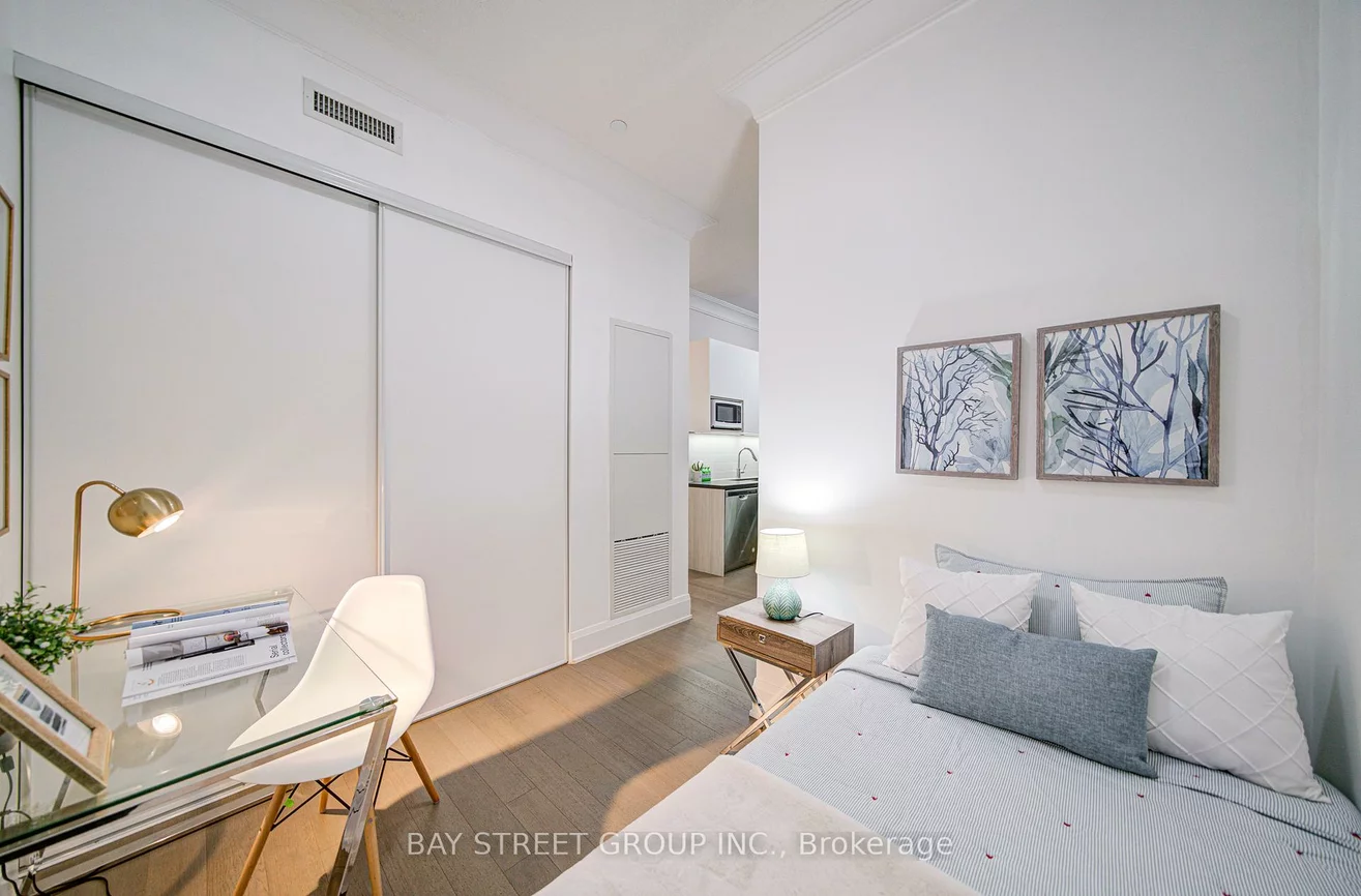 15, Water Walk, Unionville, Markham