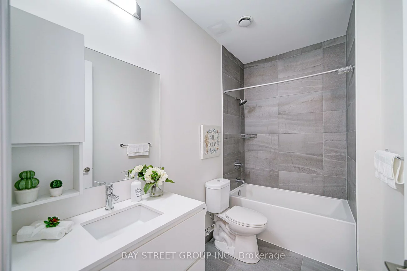 15, Water Walk, Unionville, Markham