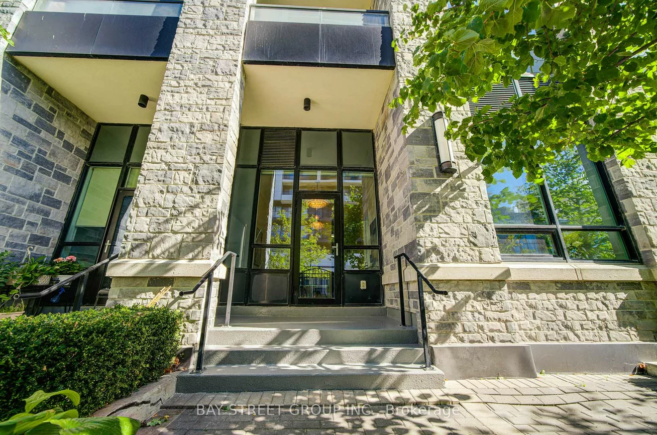 15, Water Walk, Unionville, Markham
