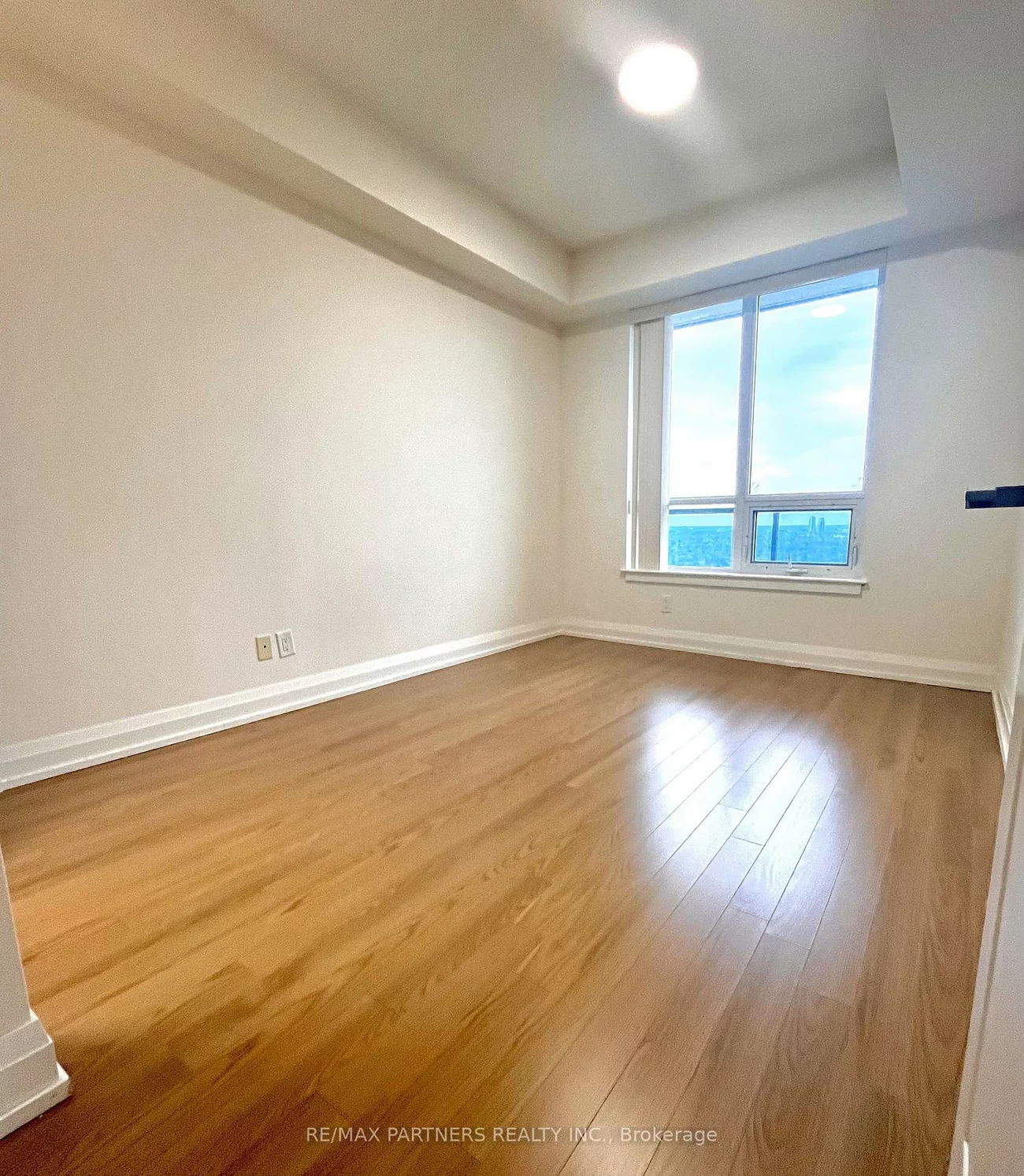 7171, Yonge, Grandview, Markham