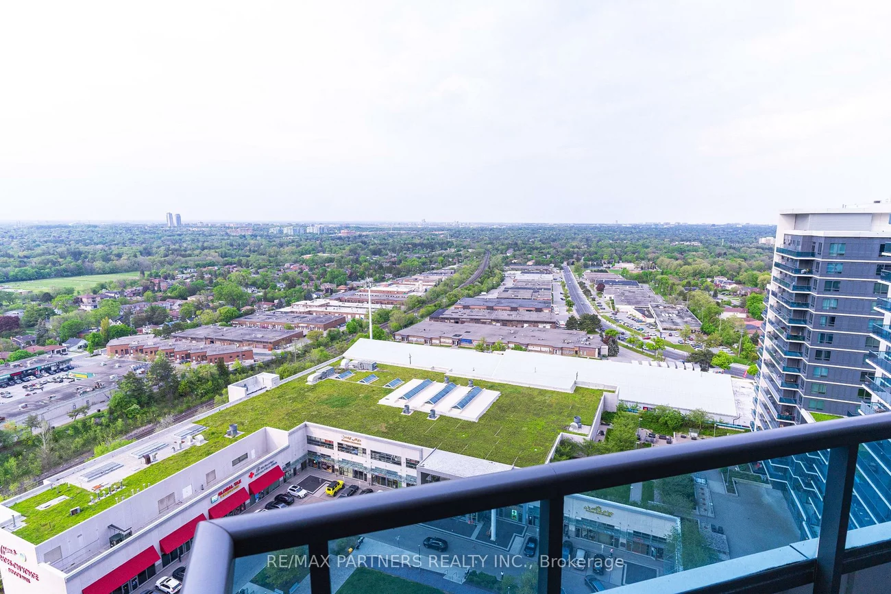 7171, Yonge, Grandview, Markham