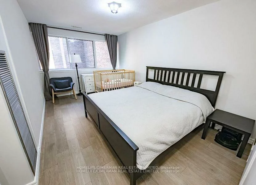 16, Elgin, Thornhill, Markham