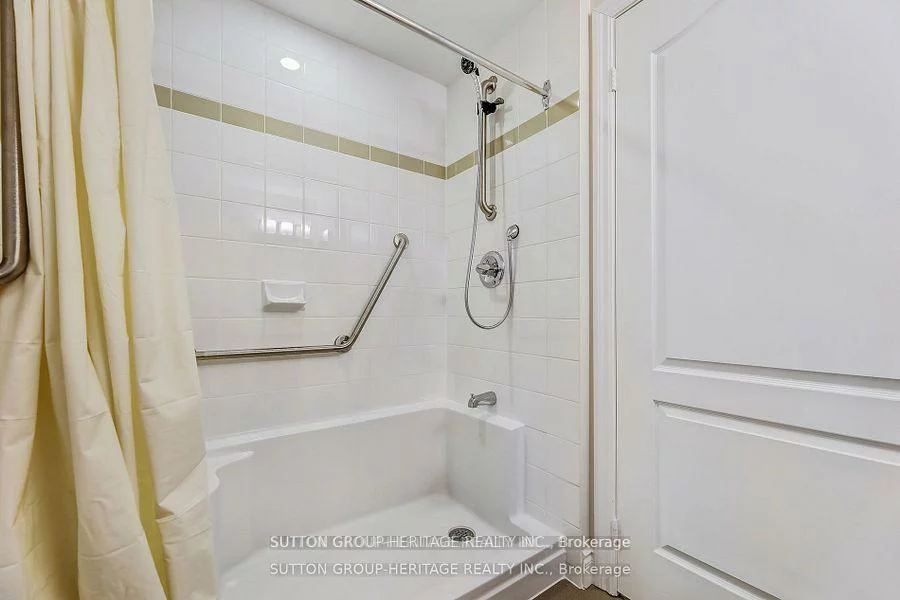 1, Sun Yat-Sen, Milliken Mills East, Markham