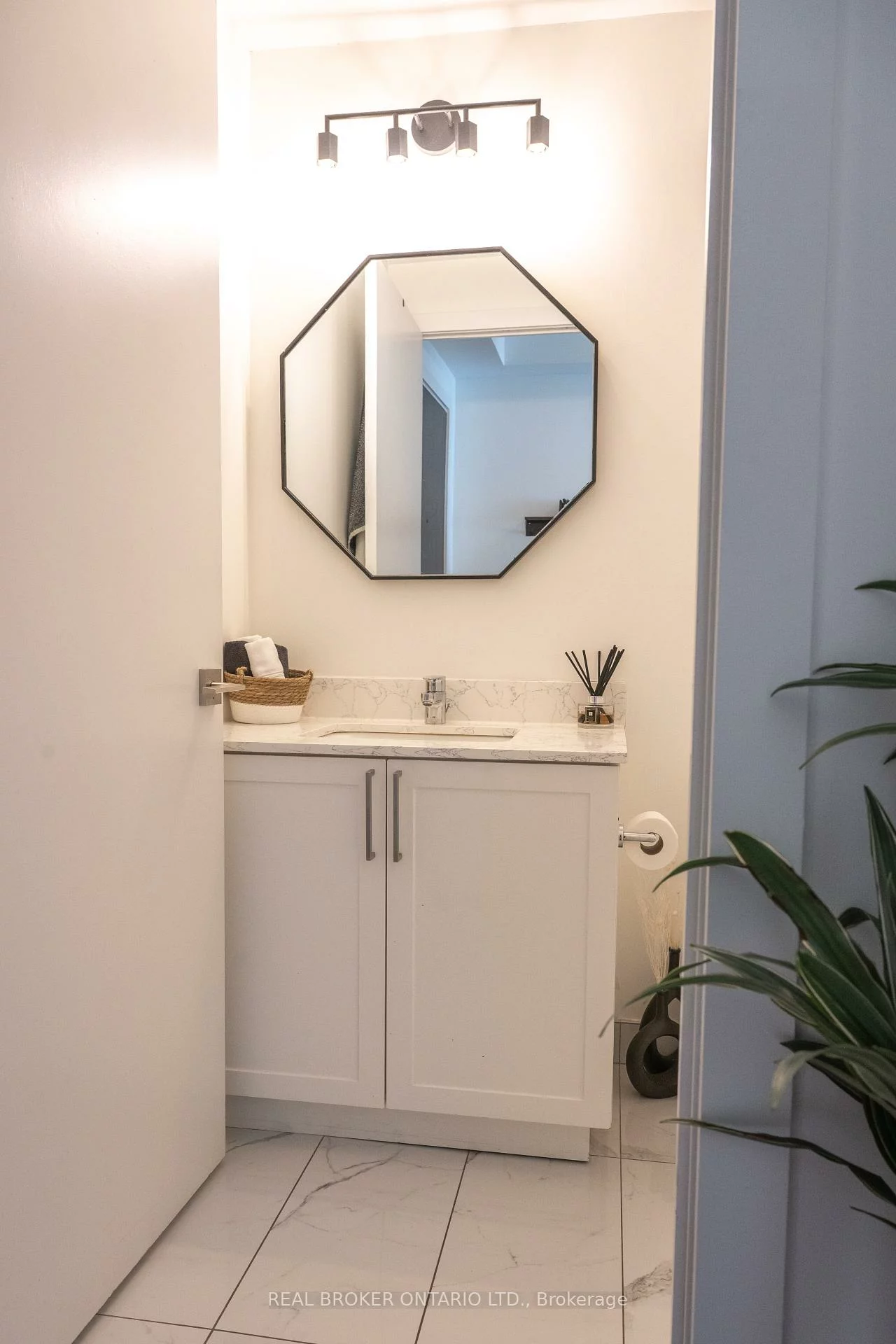 278, Buchanan, Unionville, Markham