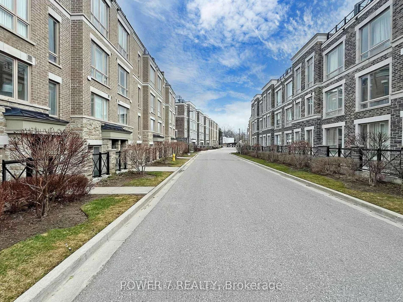 30, Dunsheath, Cornell, Markham