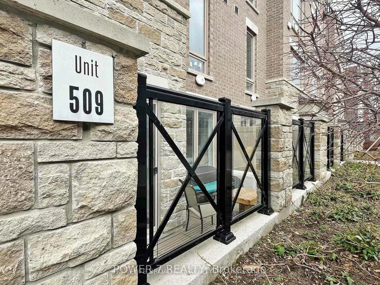 30, Dunsheath, Cornell, Markham