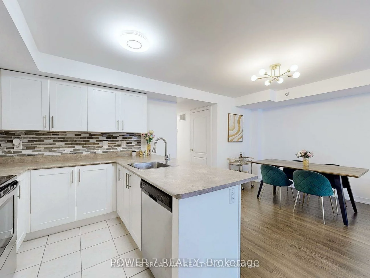 30, Dunsheath, Cornell, Markham