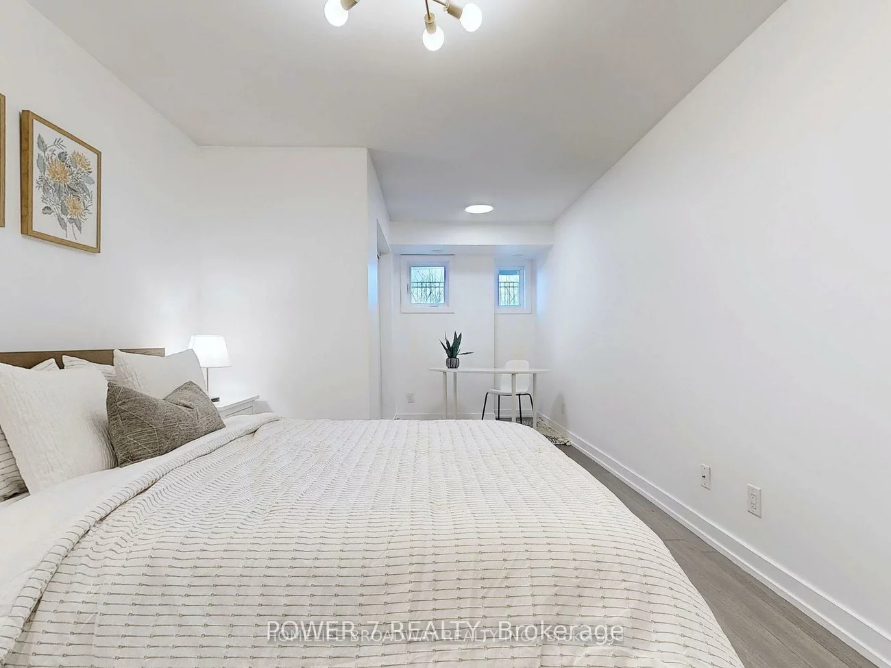30, Dunsheath, Cornell, Markham