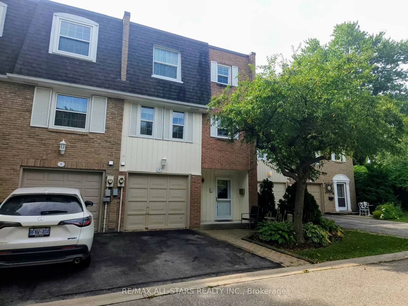 6, Hepworth, Markham Village, Markham