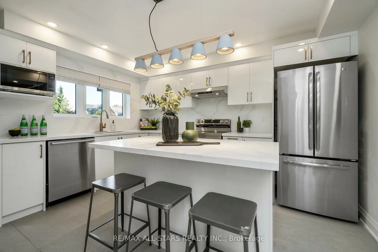 21, Rougehaven, Vinegar Hill, Markham
