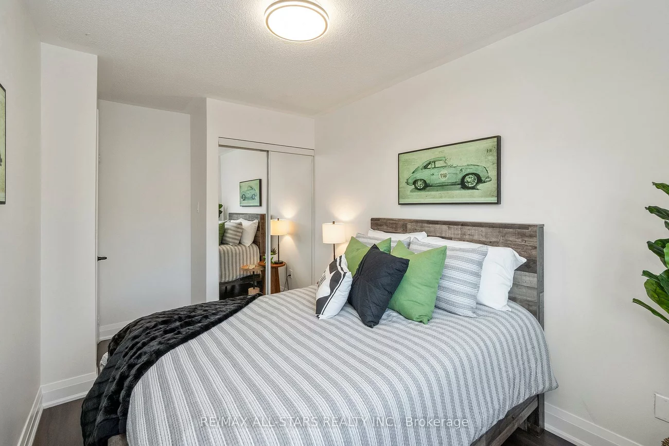 21, Rougehaven, Vinegar Hill, Markham