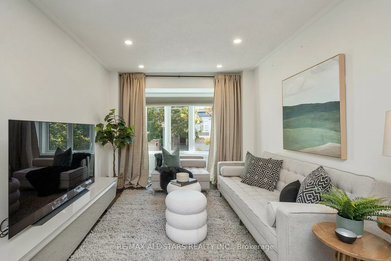 21, Rougehaven, Vinegar Hill, Markham