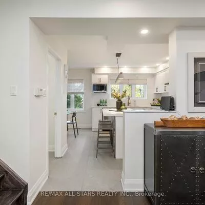 21, Rougehaven, Vinegar Hill, Markham