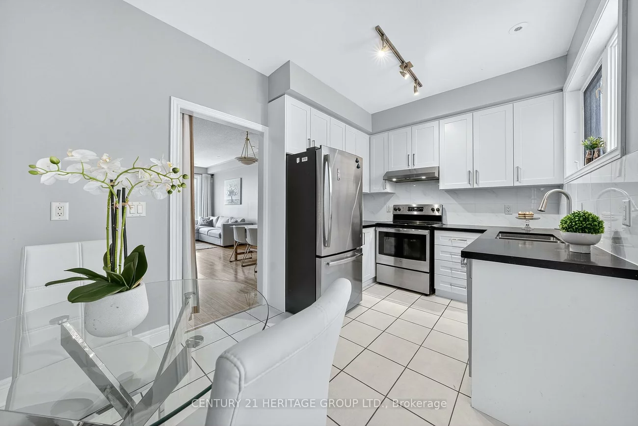 82, Suncrest, Commerce Valley, Markham