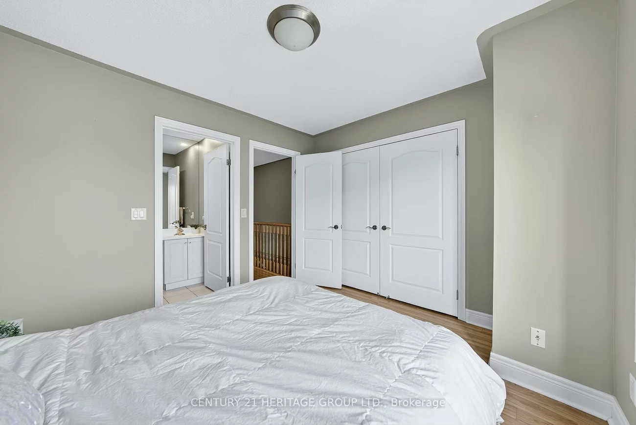 82, Suncrest, Commerce Valley, Markham