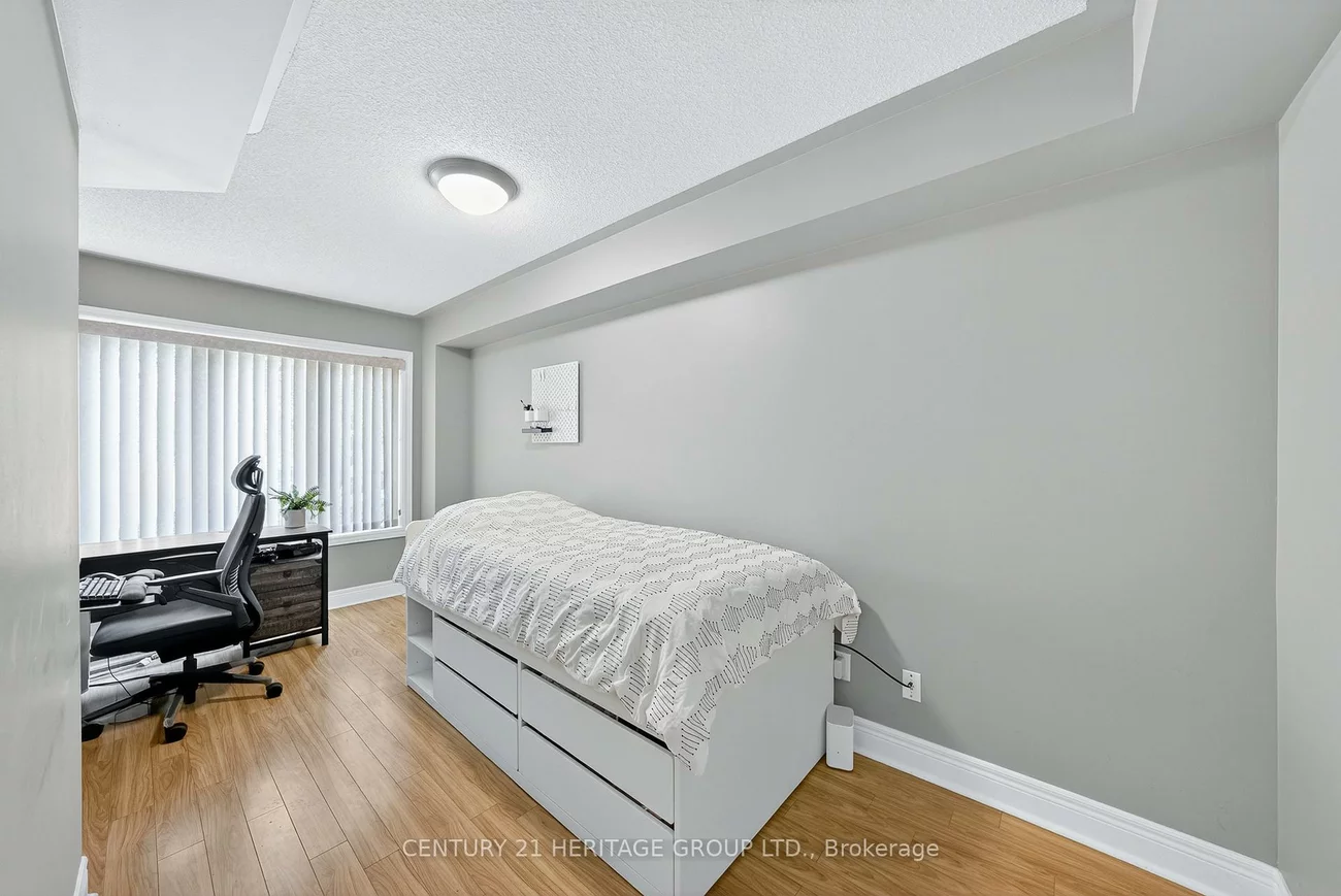 82, Suncrest, Commerce Valley, Markham