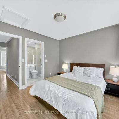 82, Suncrest, Commerce Valley, Markham